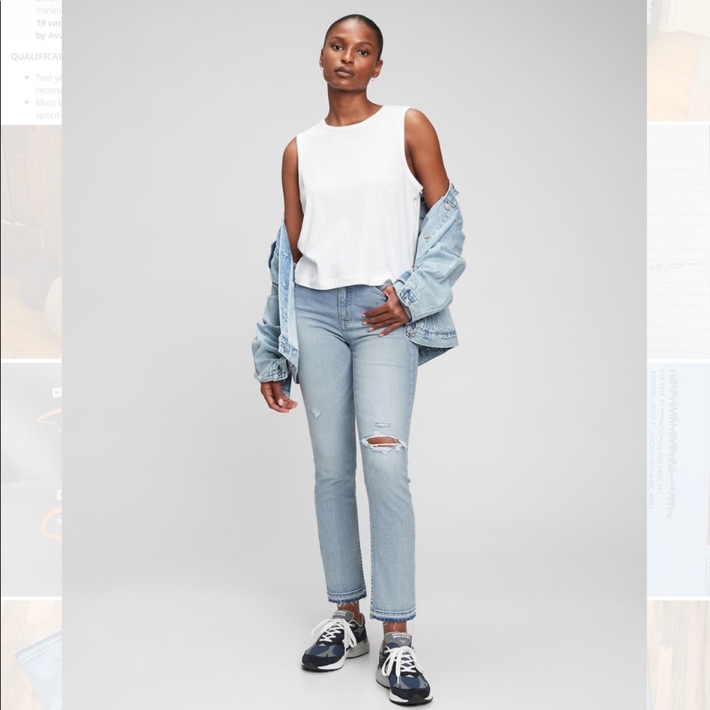 NWT Gap cigarette high rise distressed jeans size 28/6R